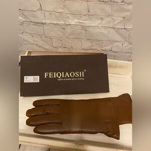 Vintage Brown Leather Gloves